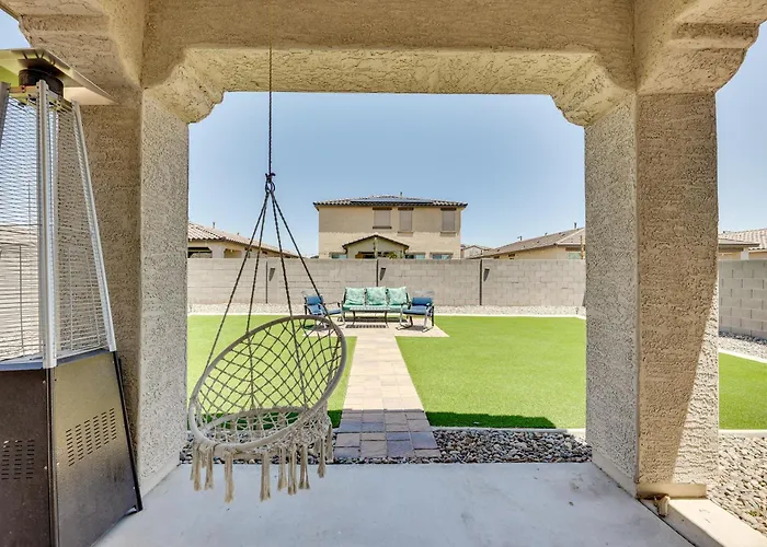 16 Mi To State Farm Stadium: Quiet Gem W/ Games Holiday home Goodyear
